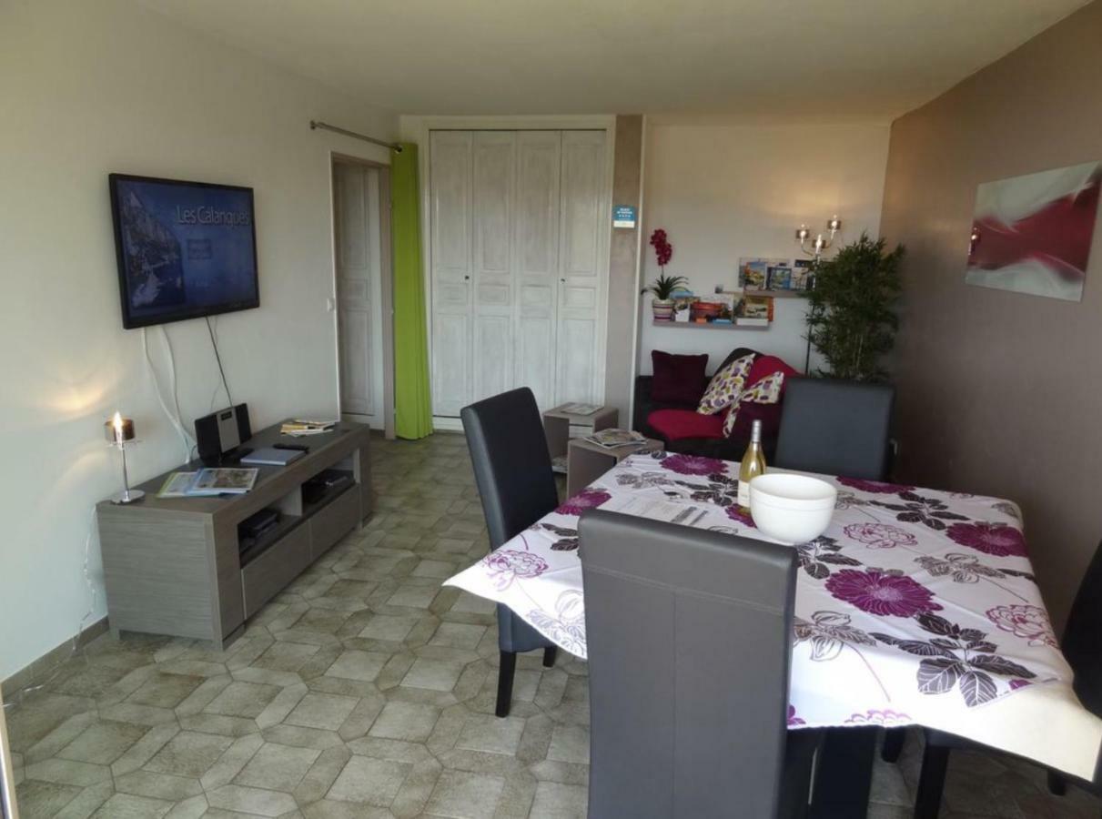 Puerta Del Sol Apartment กาซีส์ ภายนอก รูปภาพ